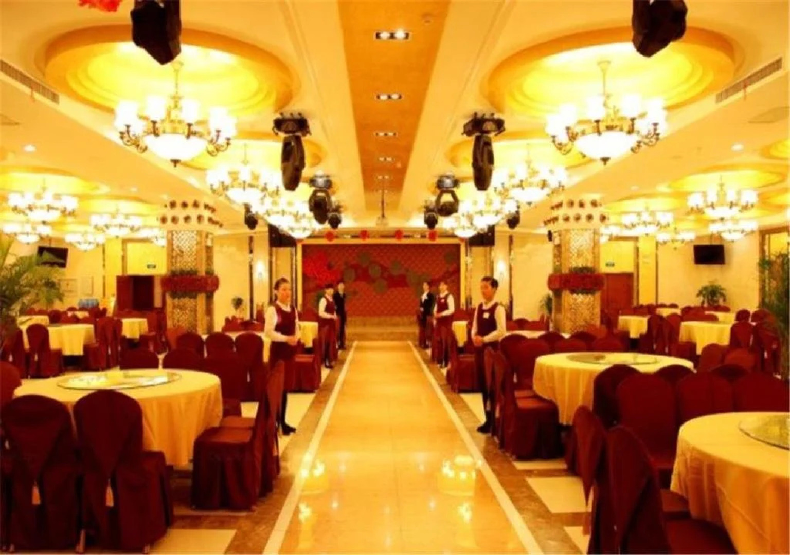 Zhuozhou Shuian Huacheng Hotel