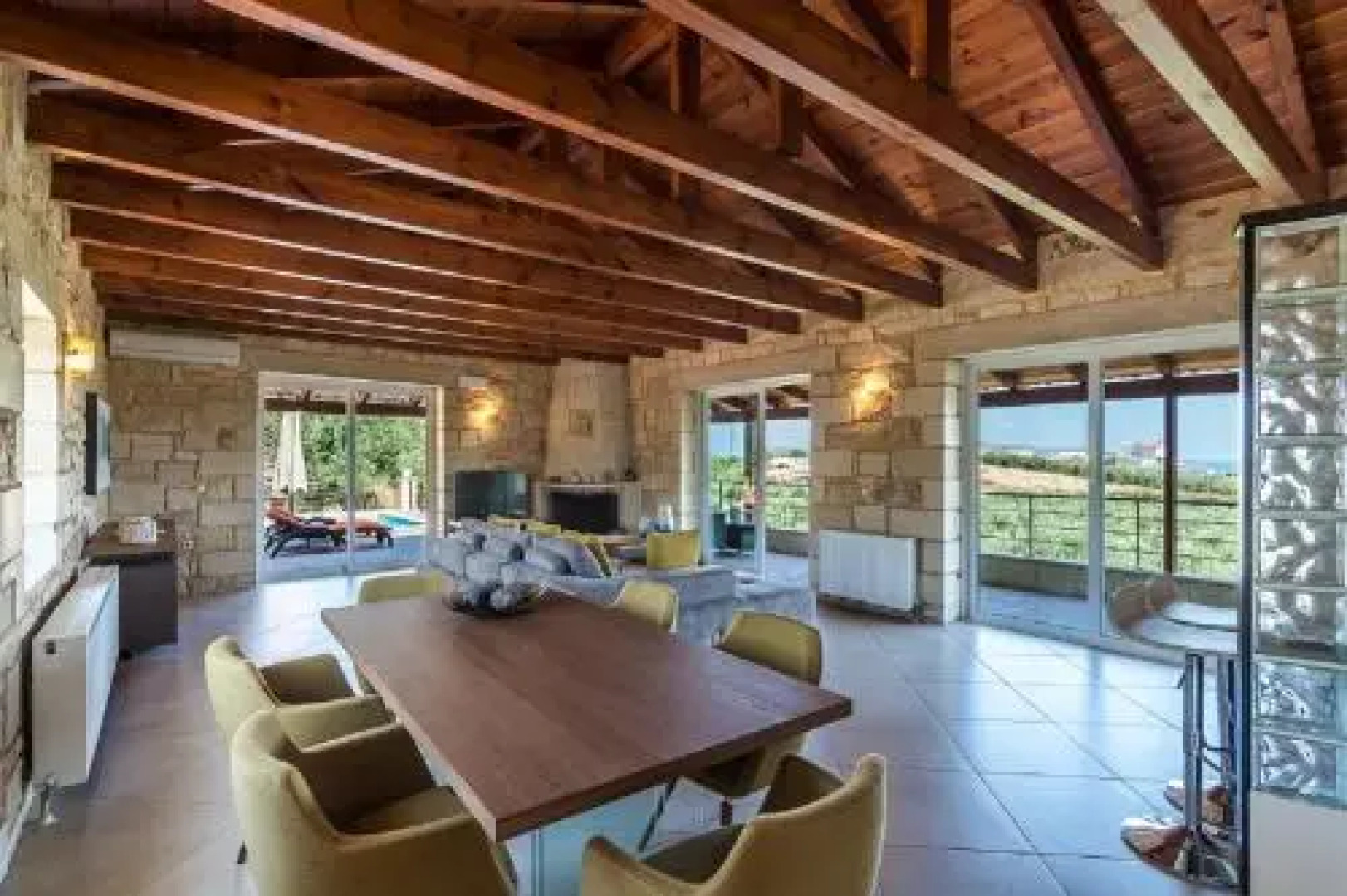 Вилла Xara Chara