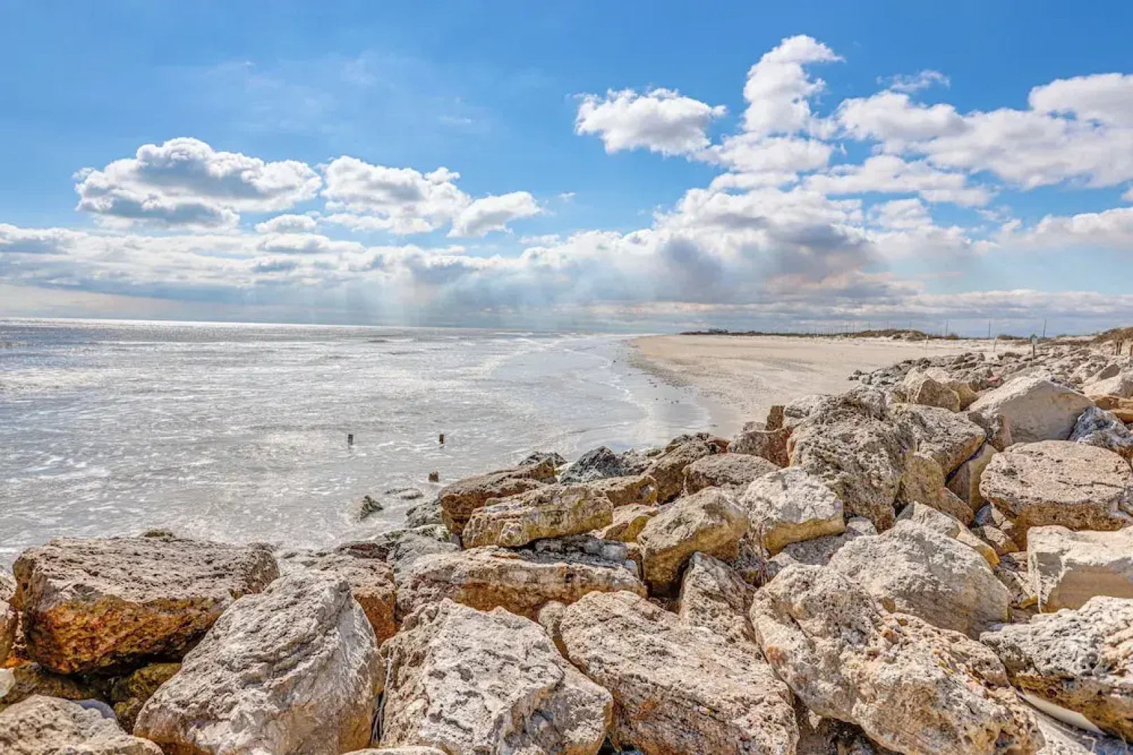 'footprints in the Sand' - Luxe Freeport Home!