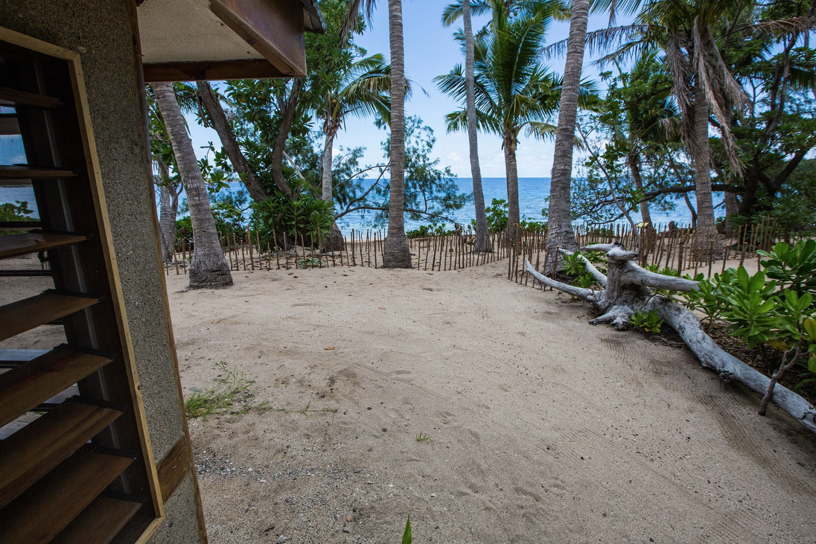 Barefoot Manta Island Resort and Marine Sanctuary