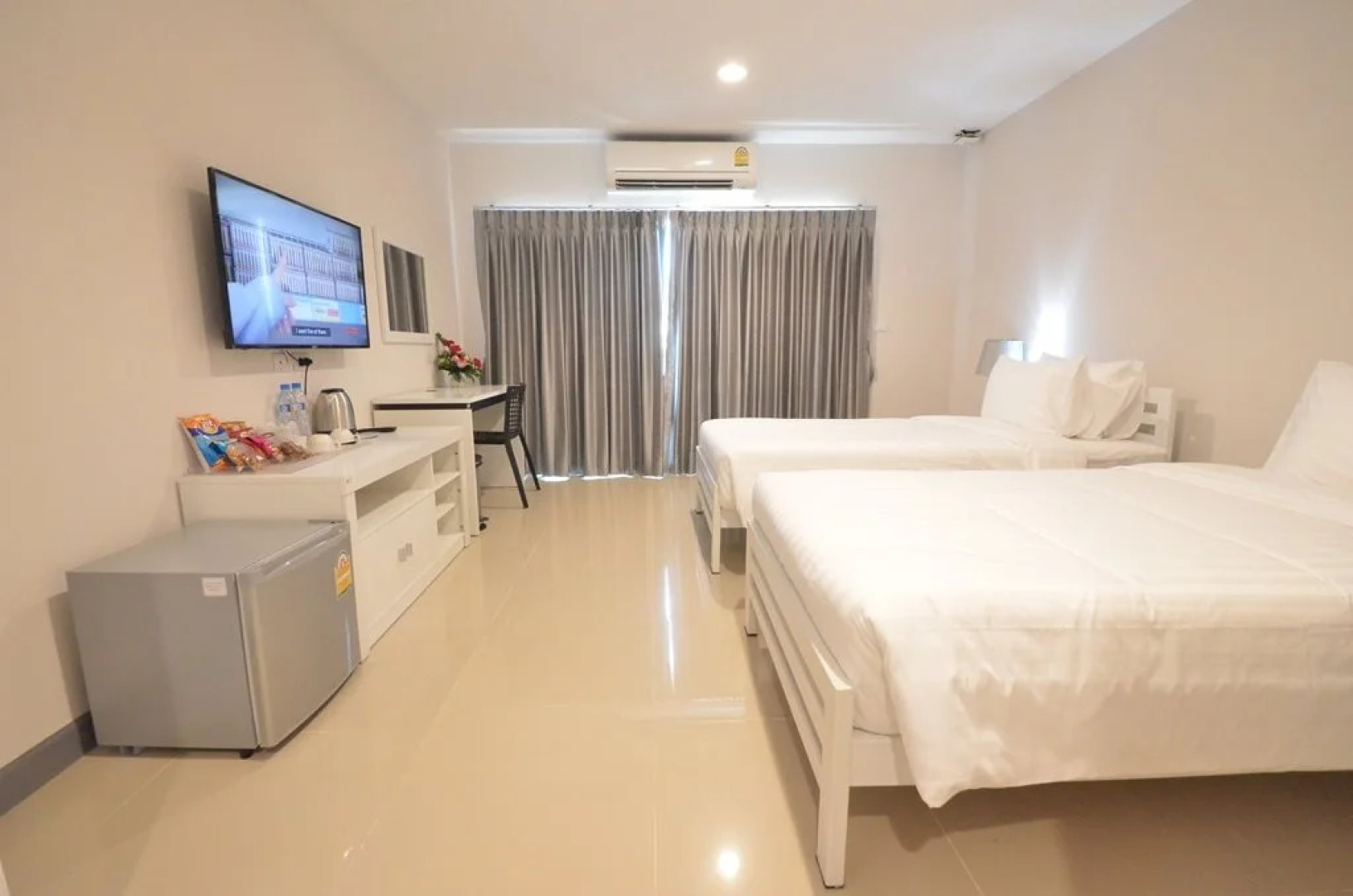 Srivaree Pavilion Hotel And Training Center