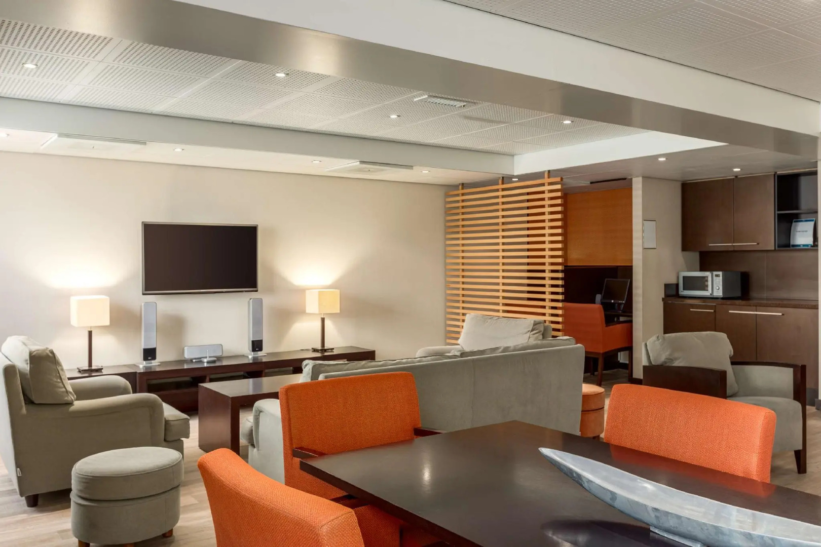 NH Amsterdam Schiphol Airport