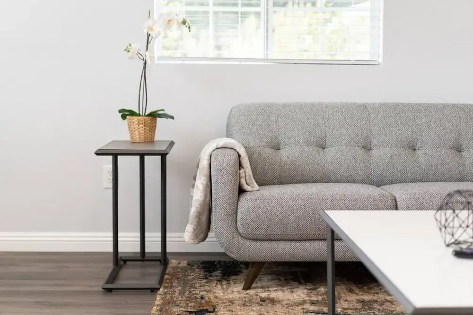 Large 4-bedroom House With AIR Hockey Table Close TO Disneyland IN Orange County p41