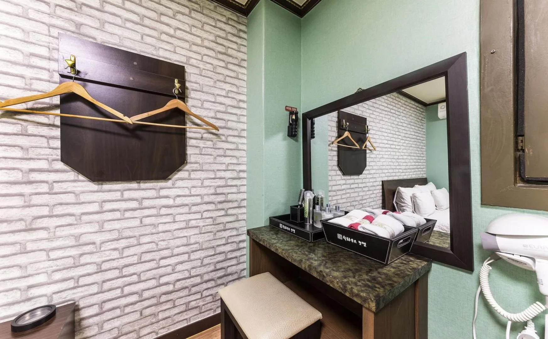 Goodstay 3D Cinema Motel