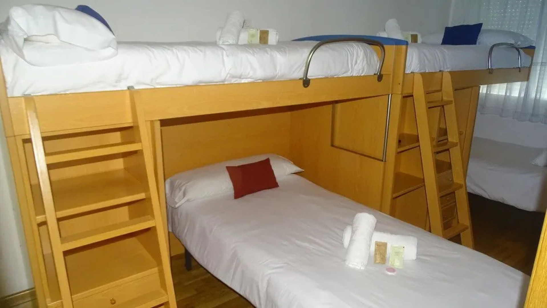 Hostal Albergue Lucus