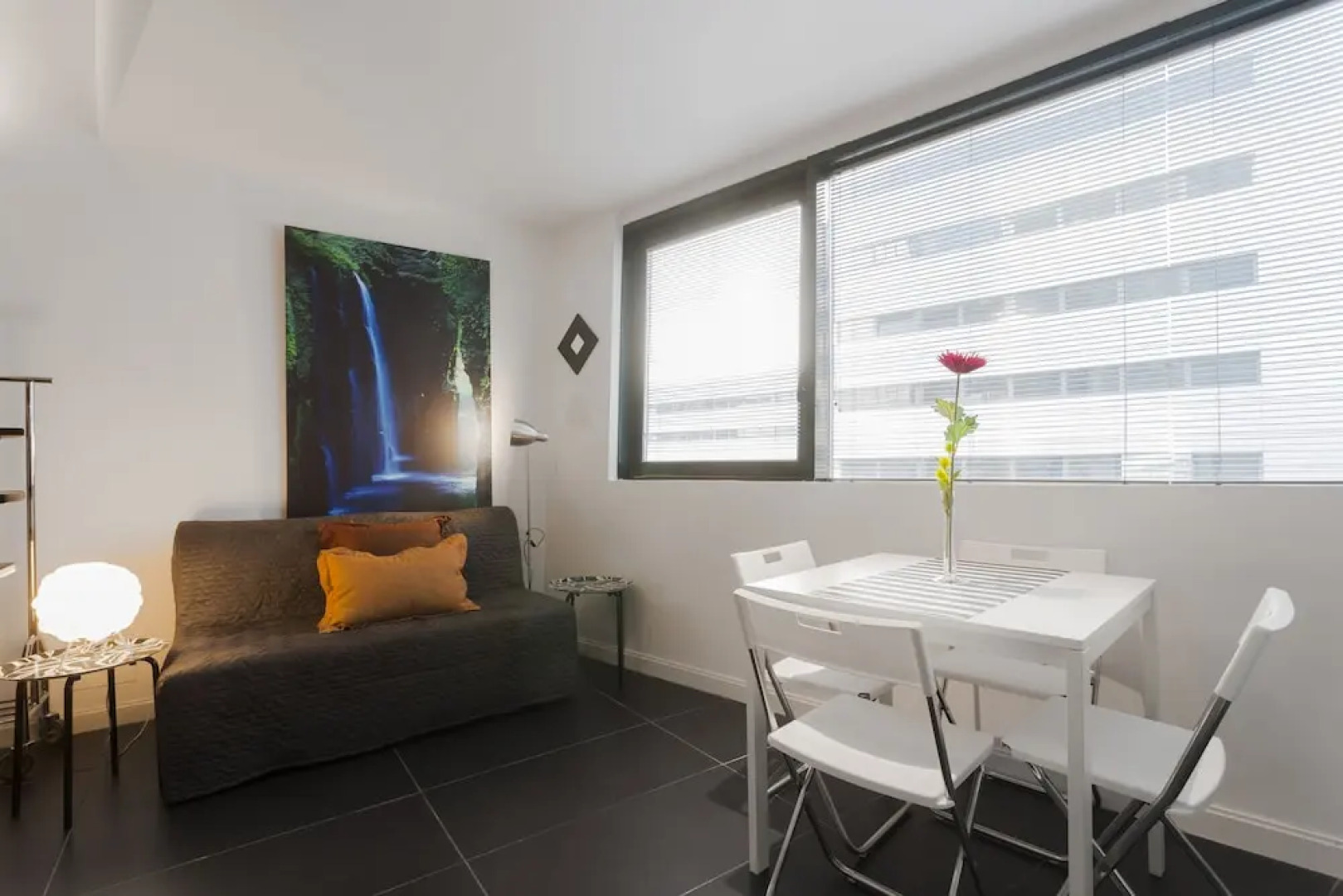 Dobo Homes Manoteras I Apartment