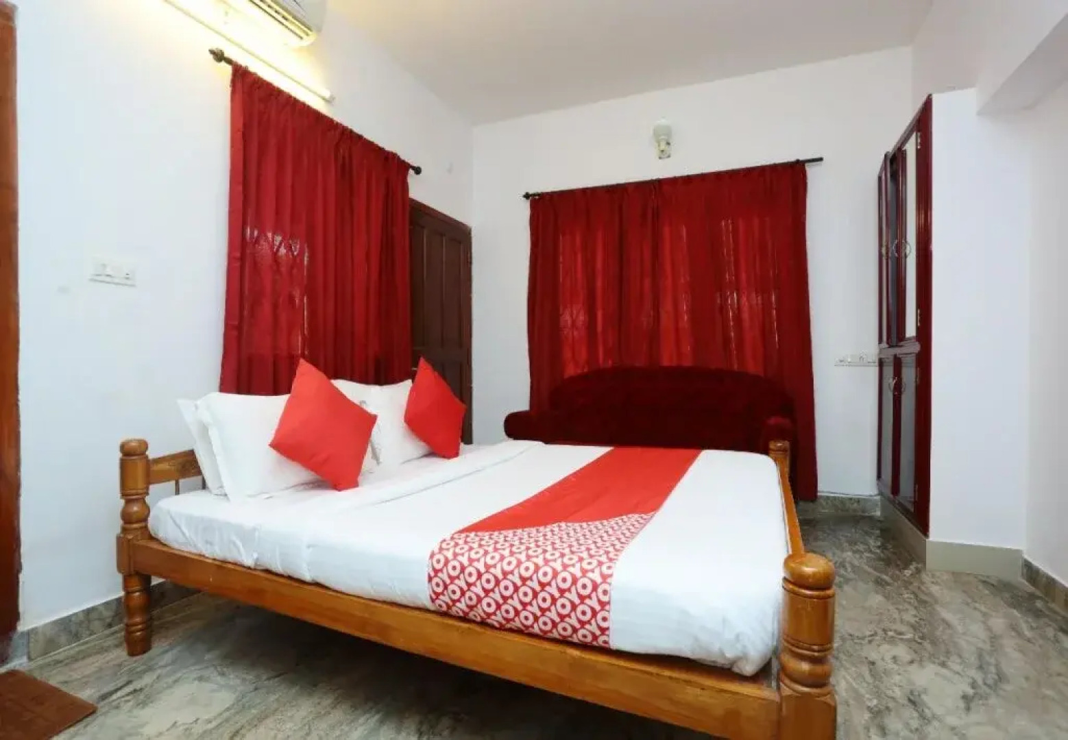 Sreekrishna Kailas Inn