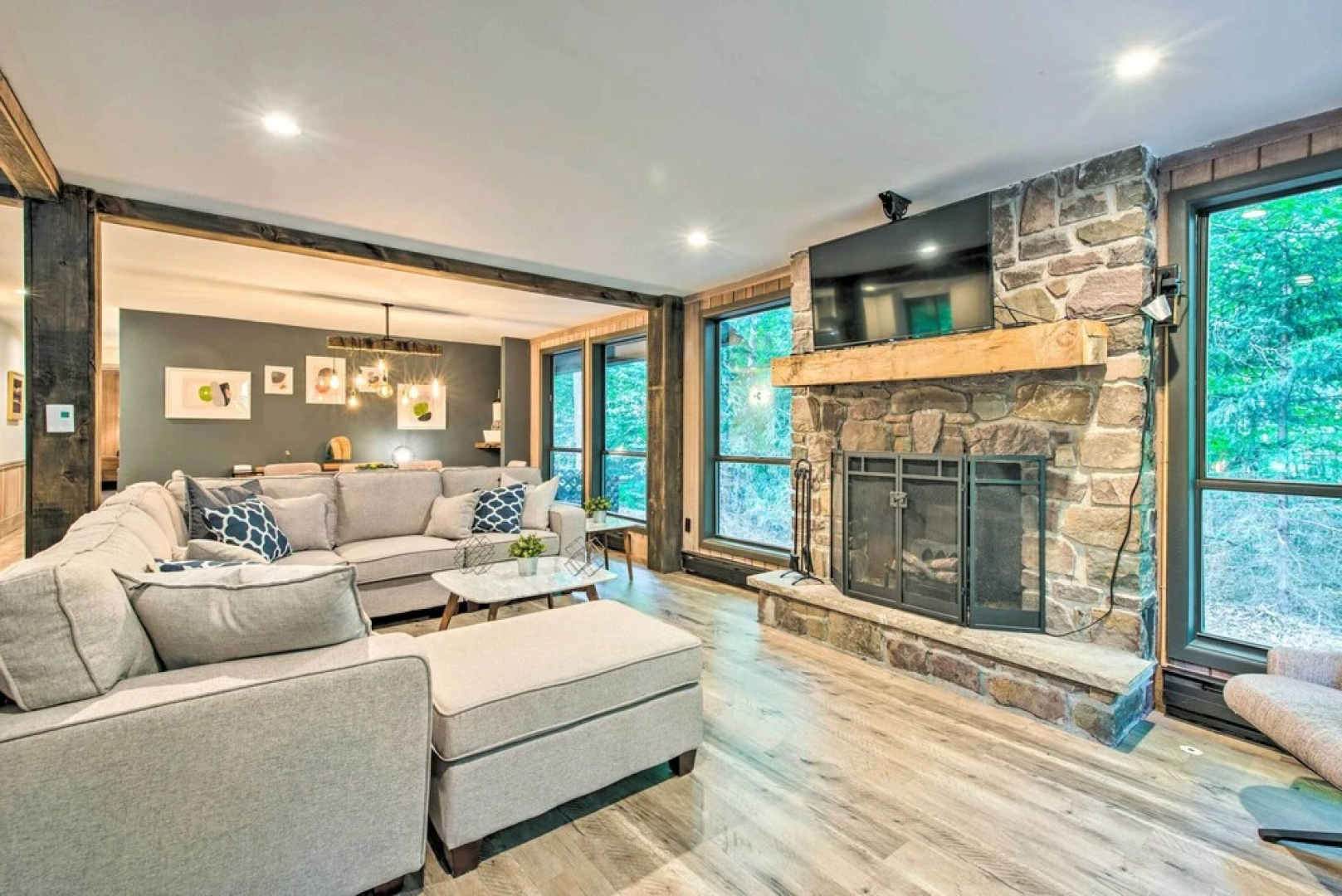 Pet-friendly Pocono Pines Rental w/ Hot Tub!