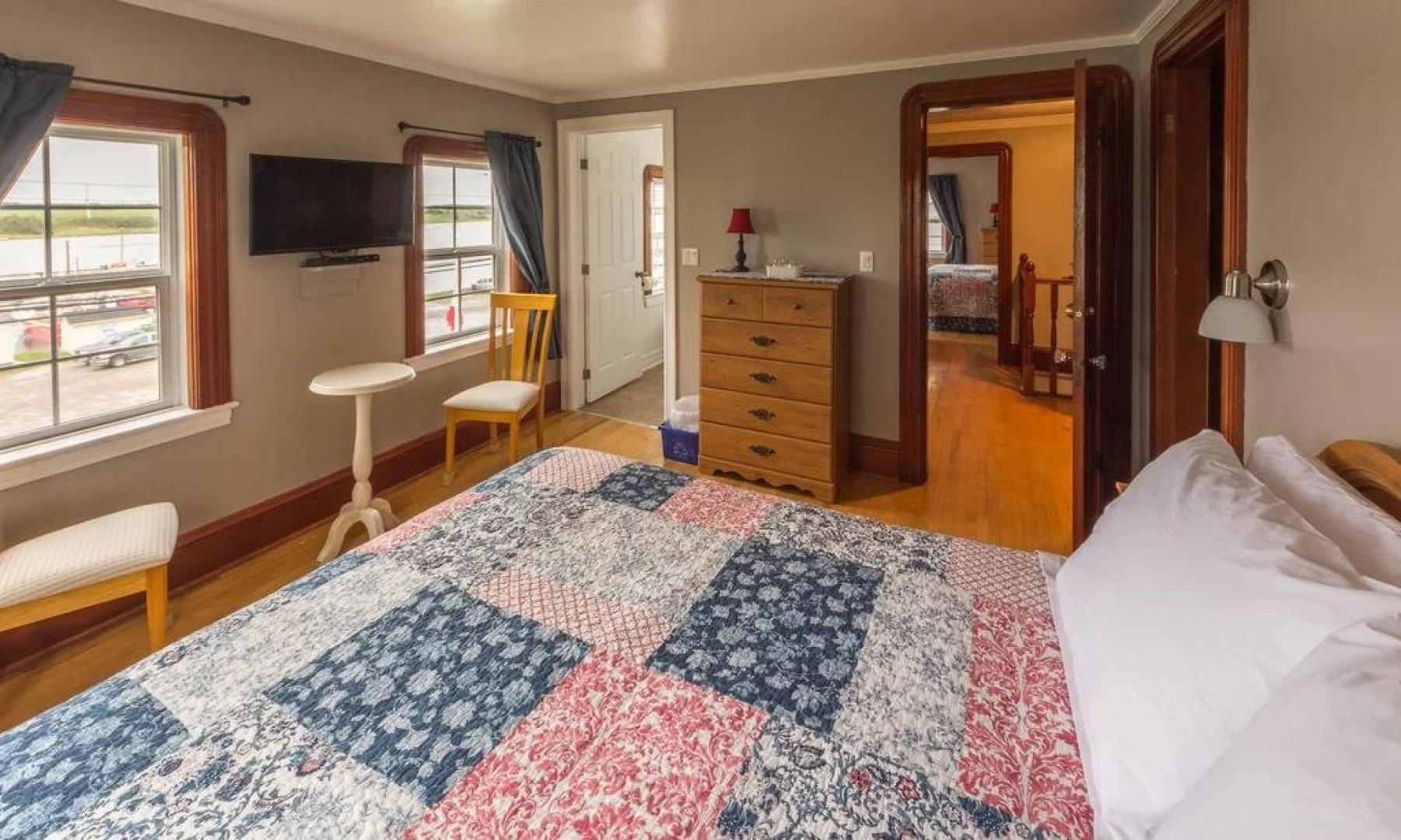 The Archie & Isidore Hotel