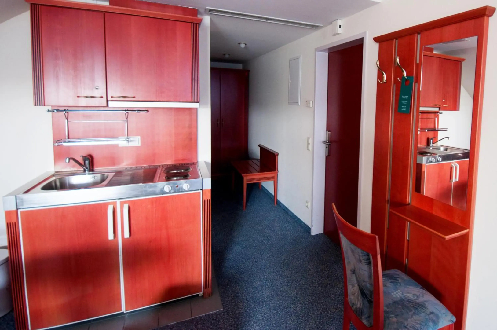 Hotel Allegro