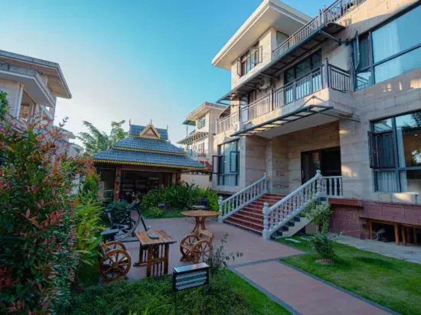 Xishuangbanna Jinghong Yunzhishu Homestay