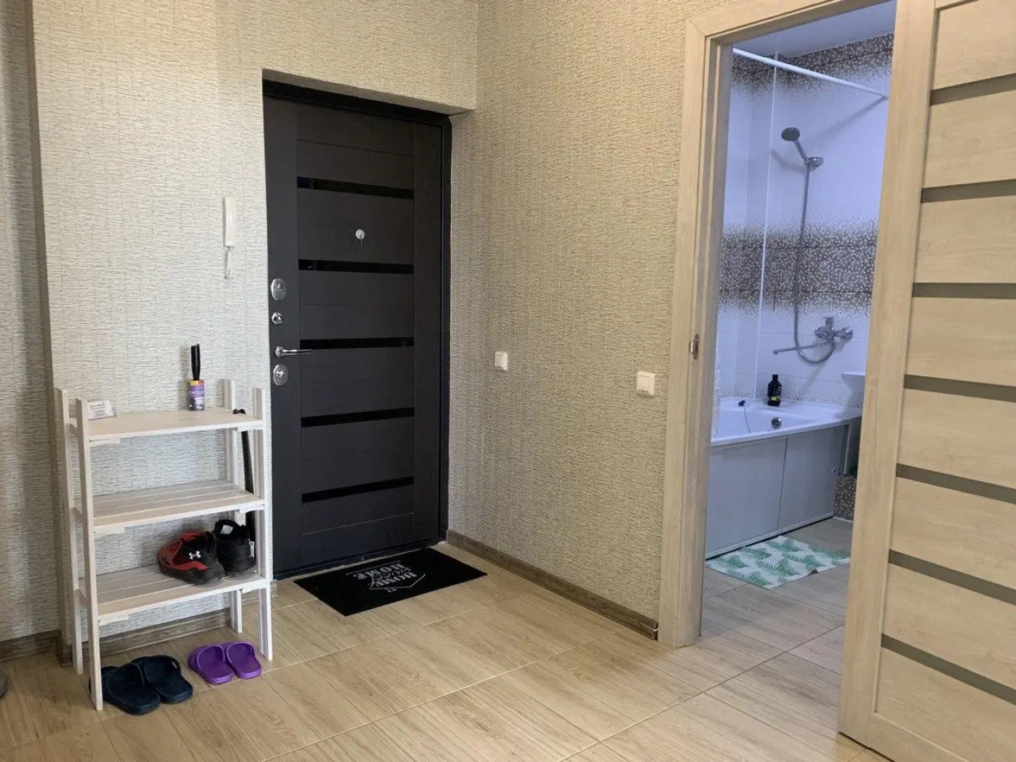 EasyRent на улице Тухачевского 40А