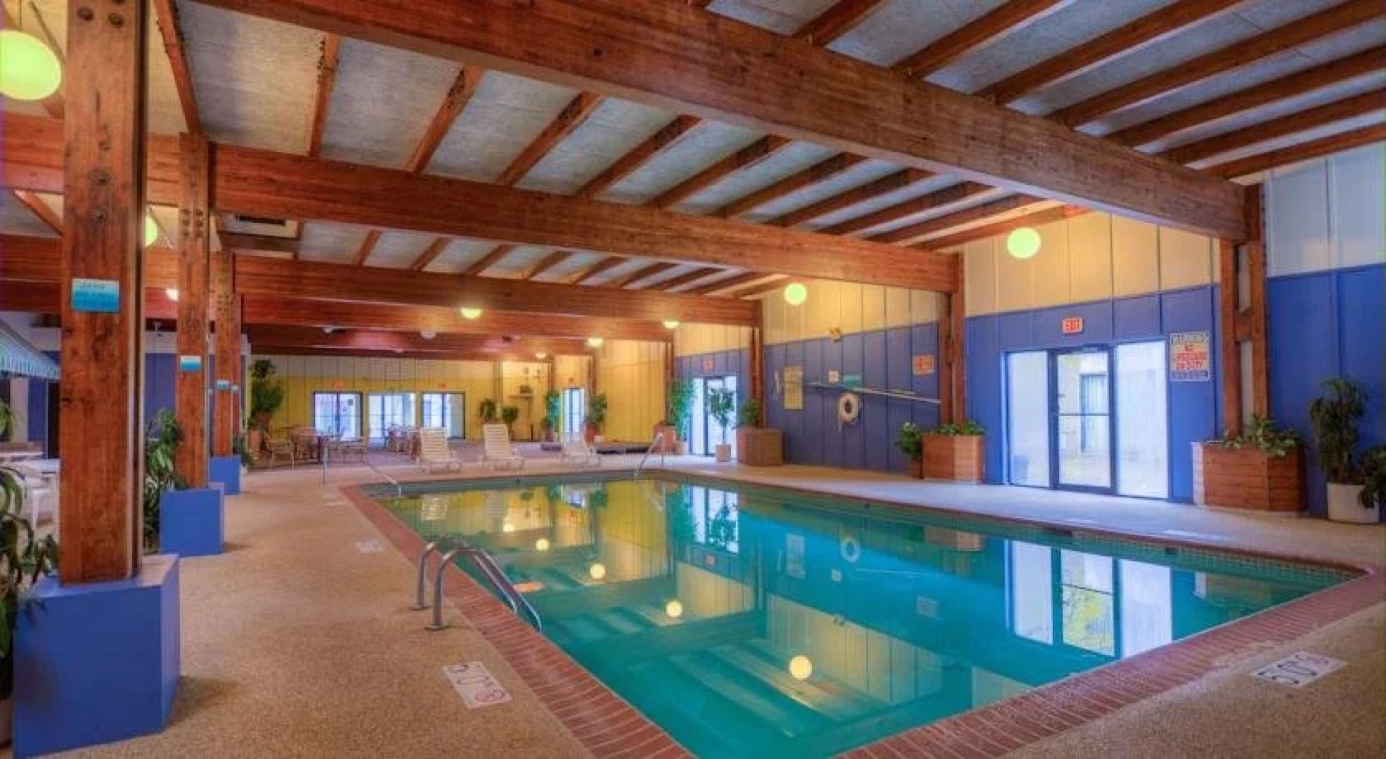 Days Inn Maplewood Hotel And Conference Center