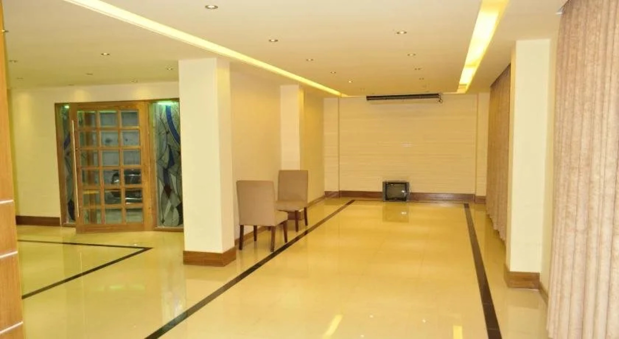 Hotel Shining Touch Limited