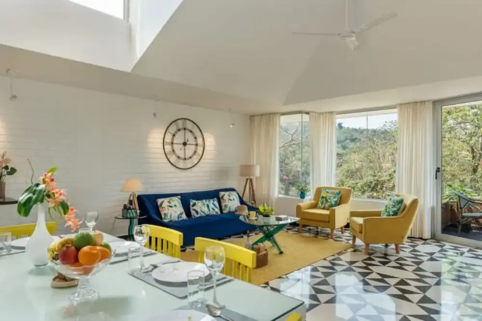 El Arbol by Hireavilla-2br w Rooftop Pool in Nerul