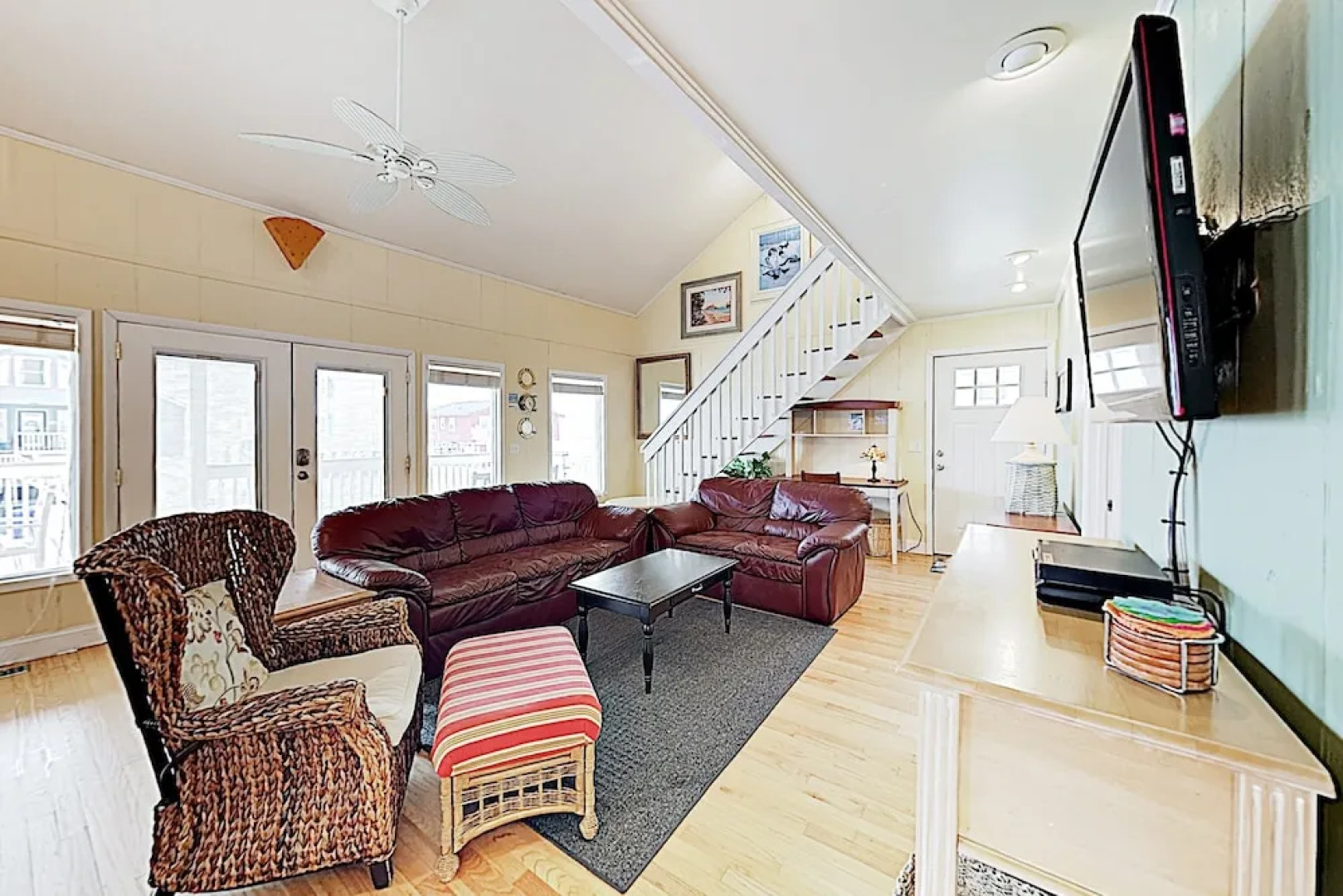 New Listing! Ocean-view Beach W/ Private Pool 4 Bedroom Home