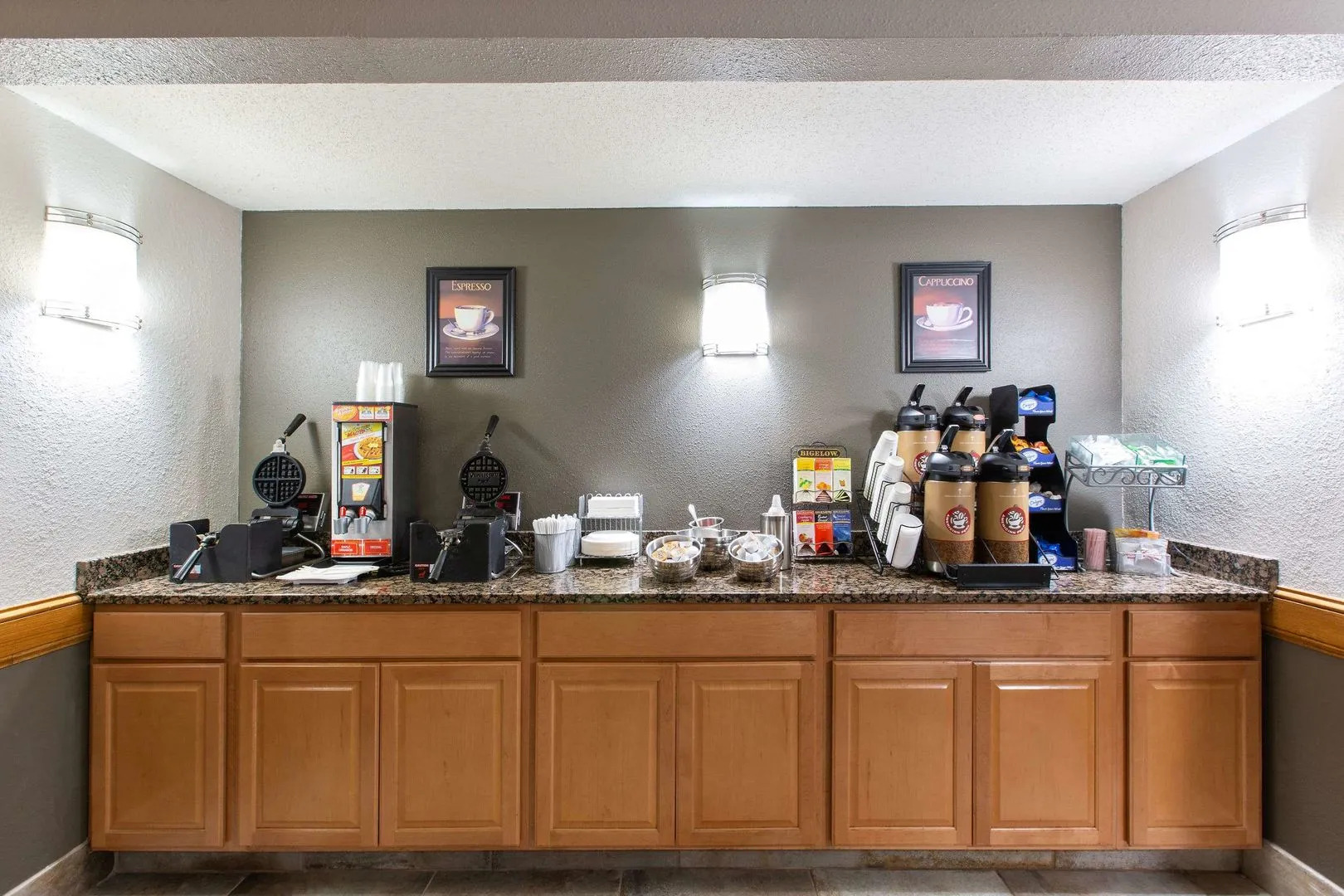 AmericInn by Wyndham Apple Valley