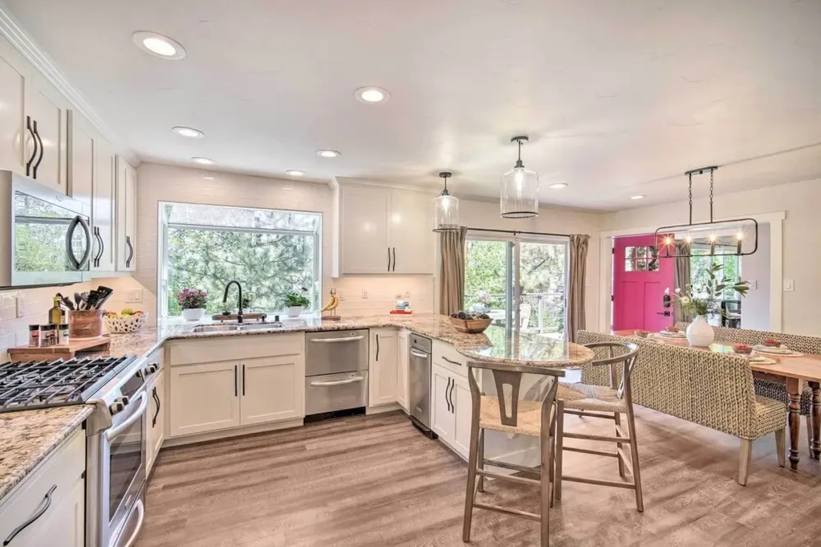 Chic Lake House w/ Furnished Deck & Hot Tub!