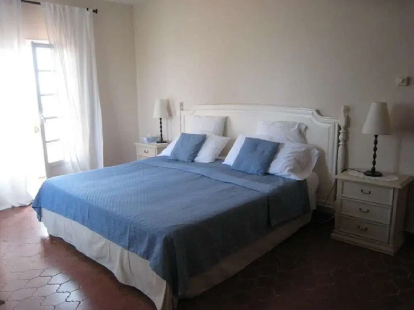 Villa Saint James Pool & View