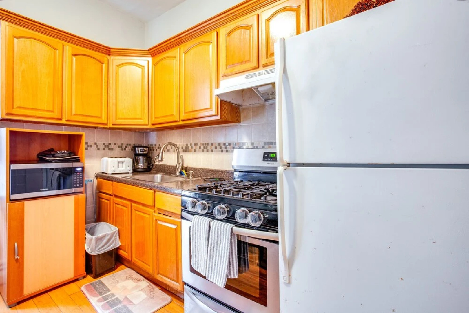 West New York Apartment ~ 7 Mi to Manhattan!