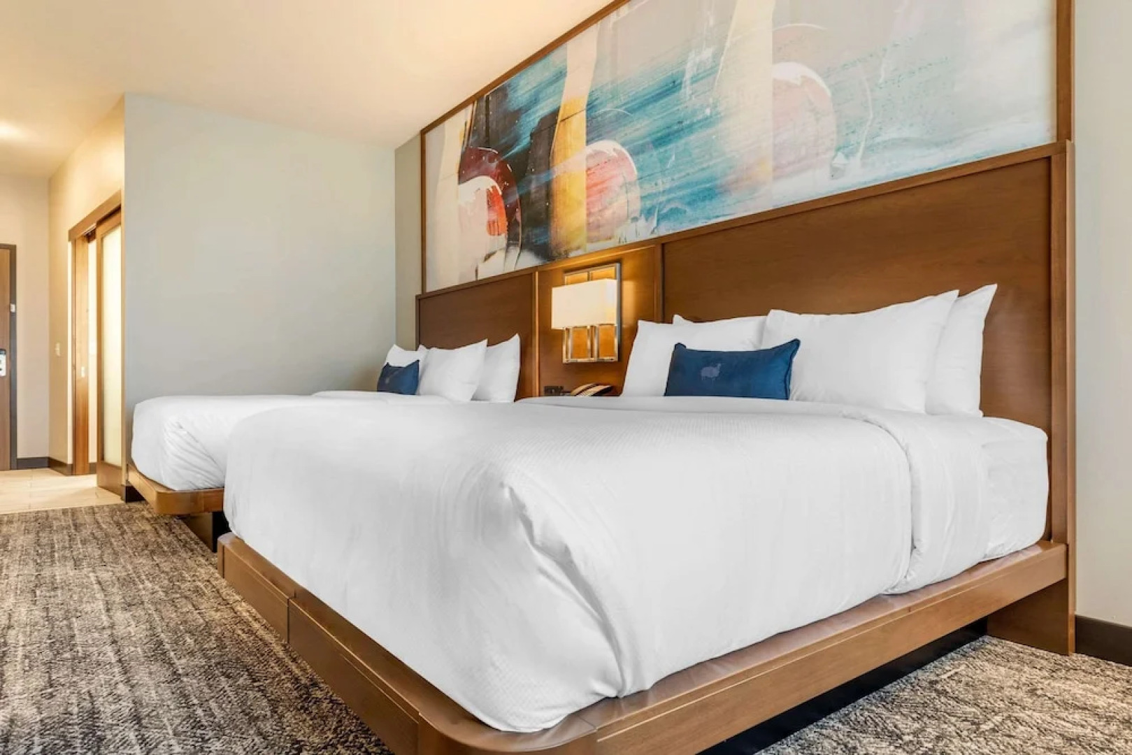 Cambria Hotel Bettendorf Quad Cities