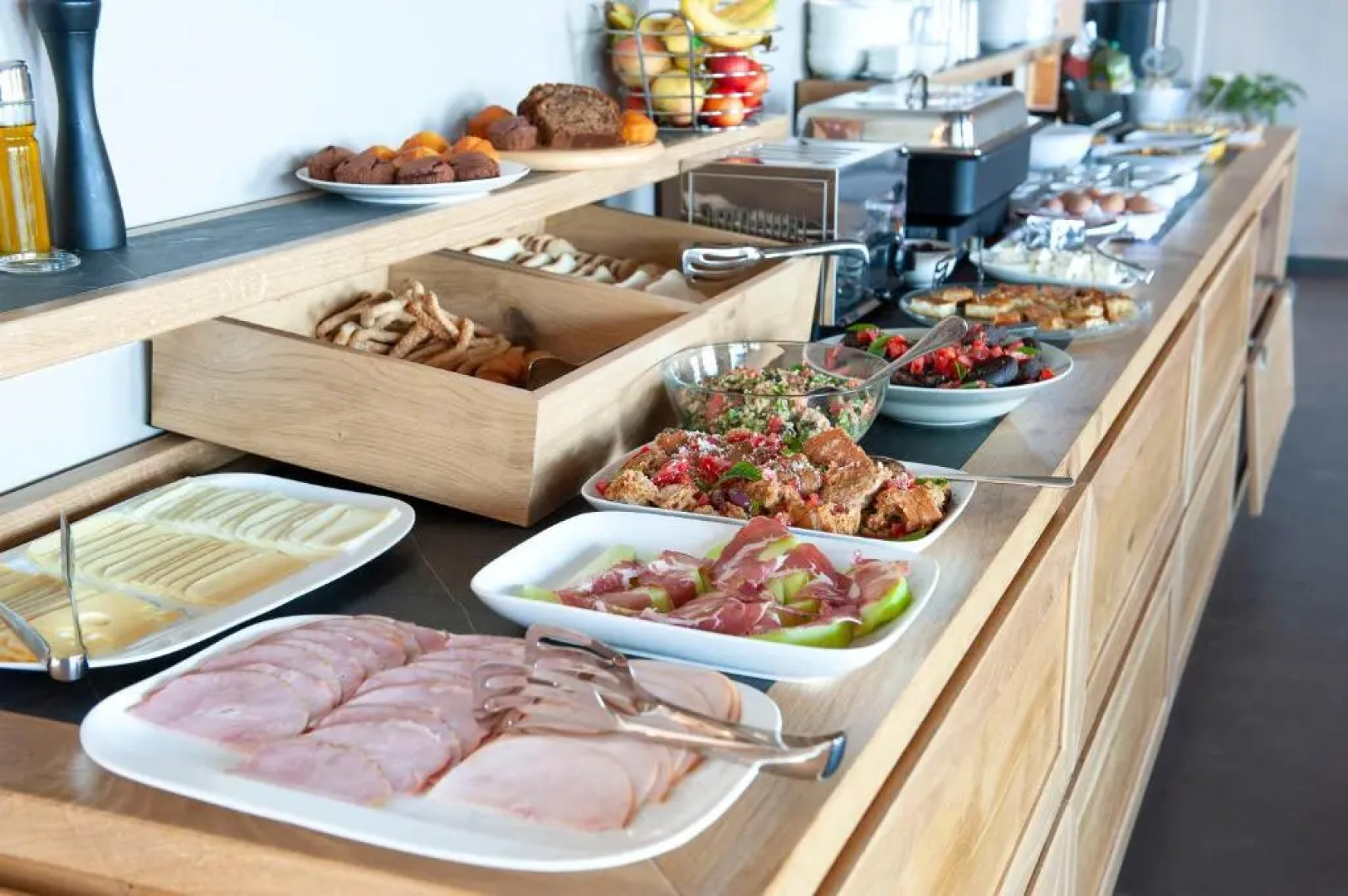 Diapori Suites Hotel