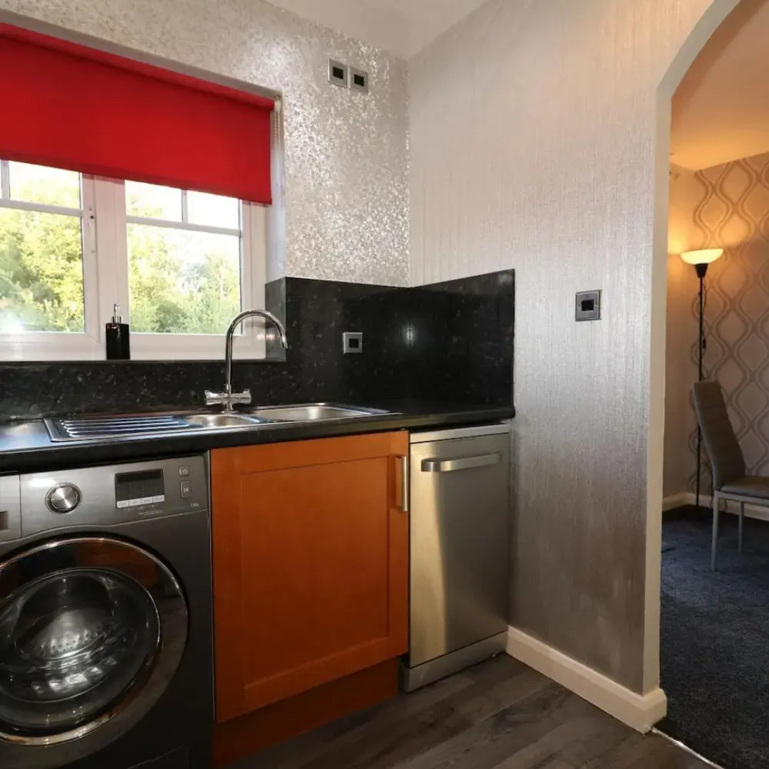 Chapelhall House - Airdrie