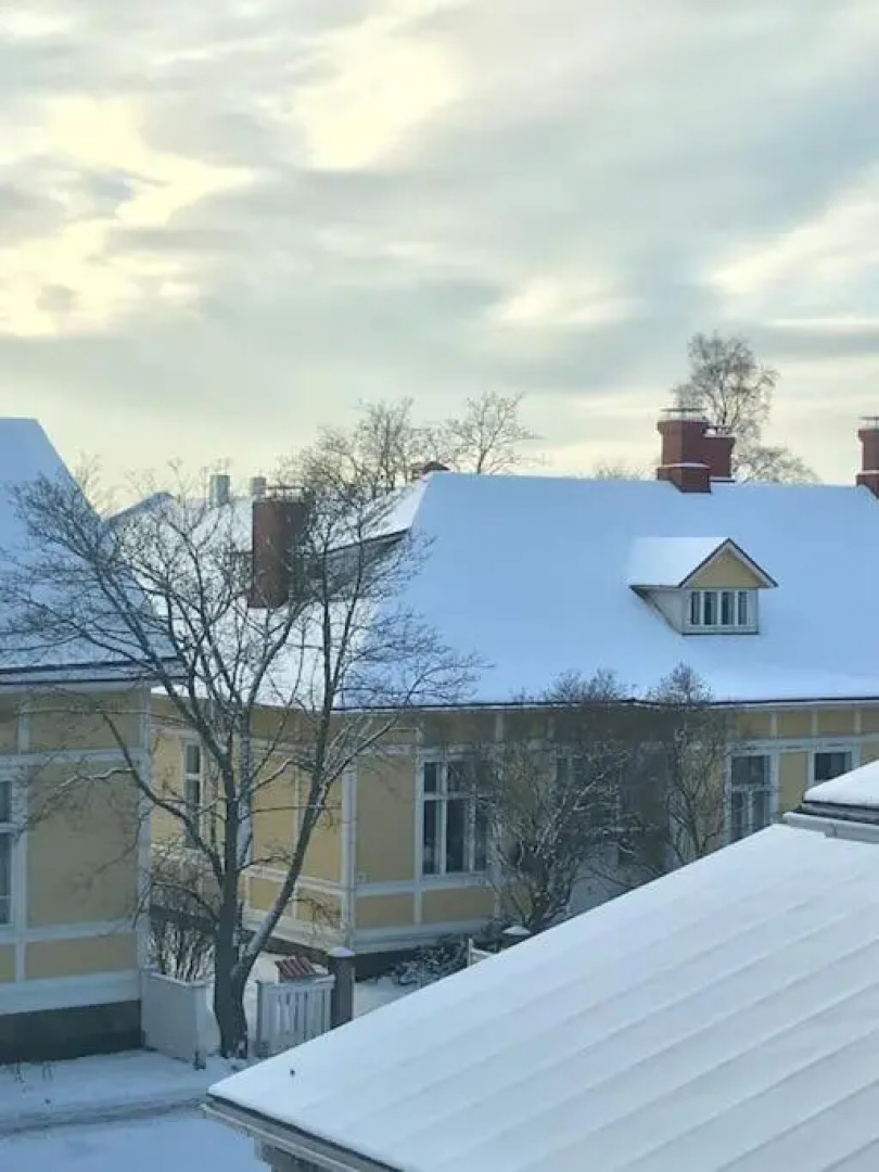 Hanko bright studio close to the marina