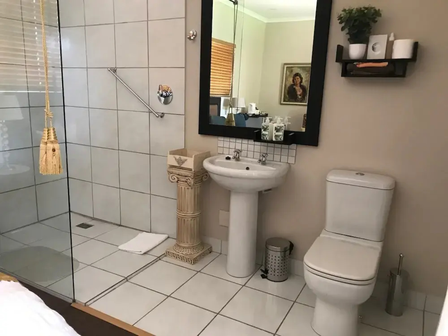 Tuscana Villa Guesthouse