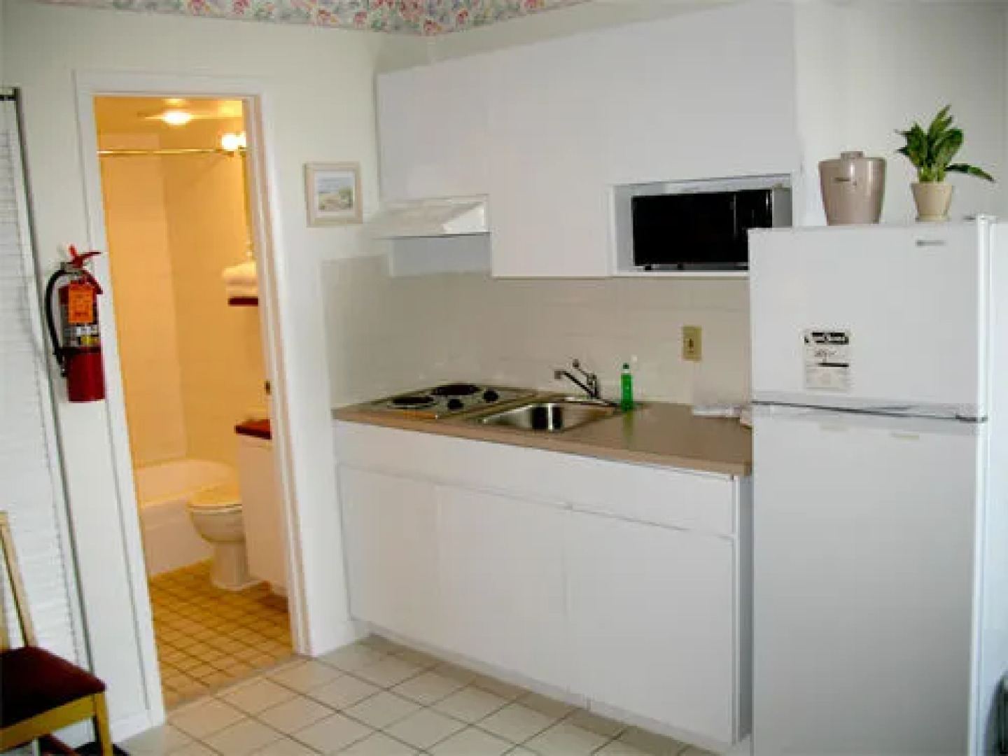 The Diplomat Beach Club Suites