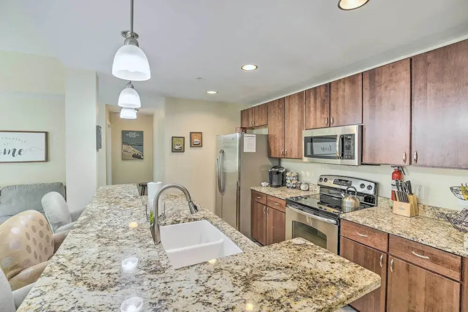 Grand Haven Condo w/ Patio < 1 Mi to Downtown