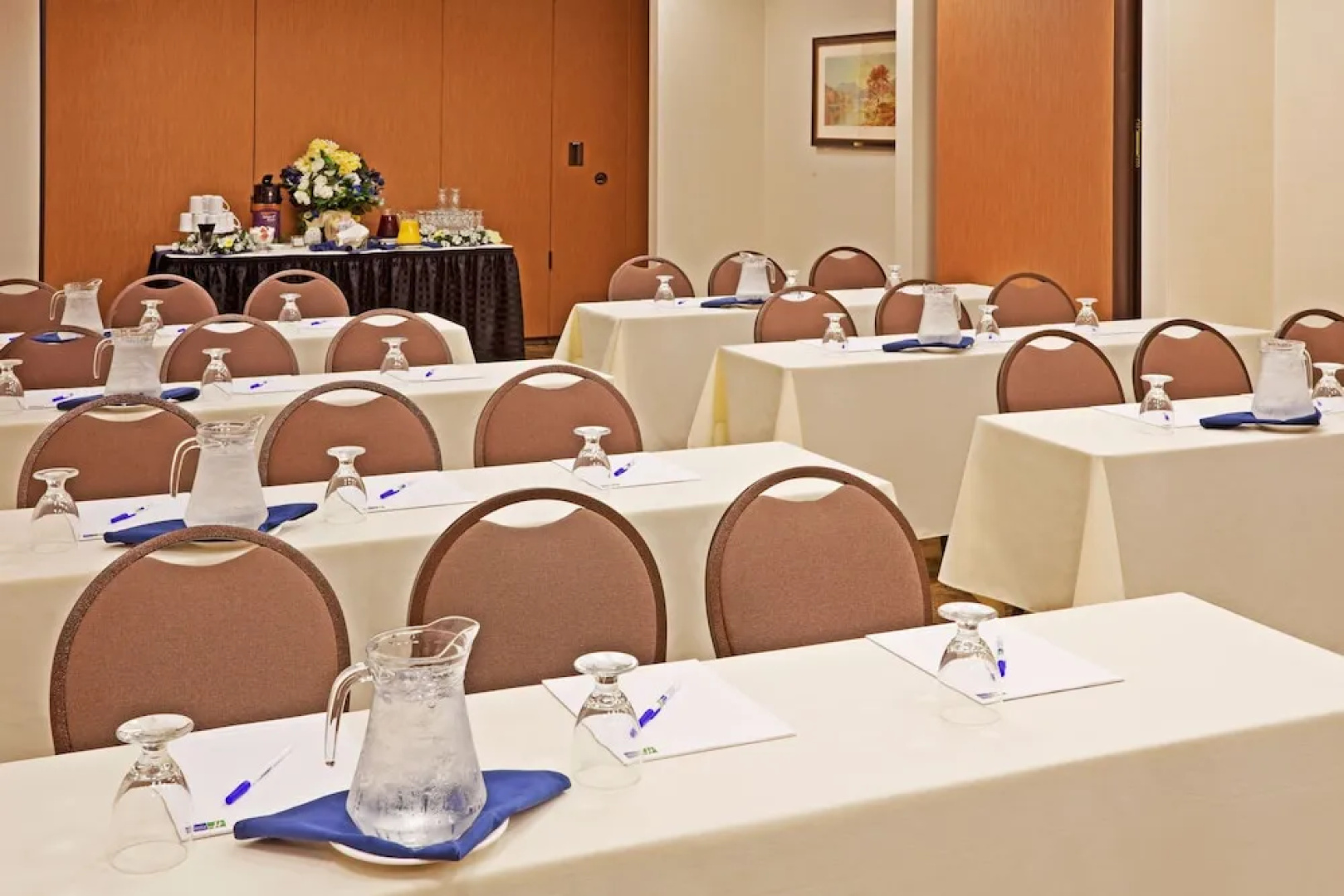 Holiday Inn Express Hotel & Suites Latham