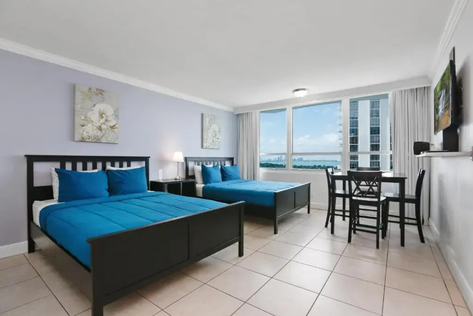Miami Beach Apartments by Mia Rentals