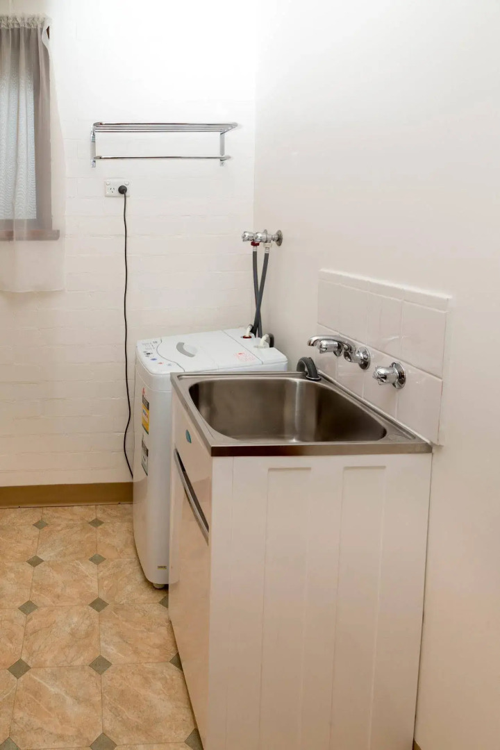 Sandpiper Apartments