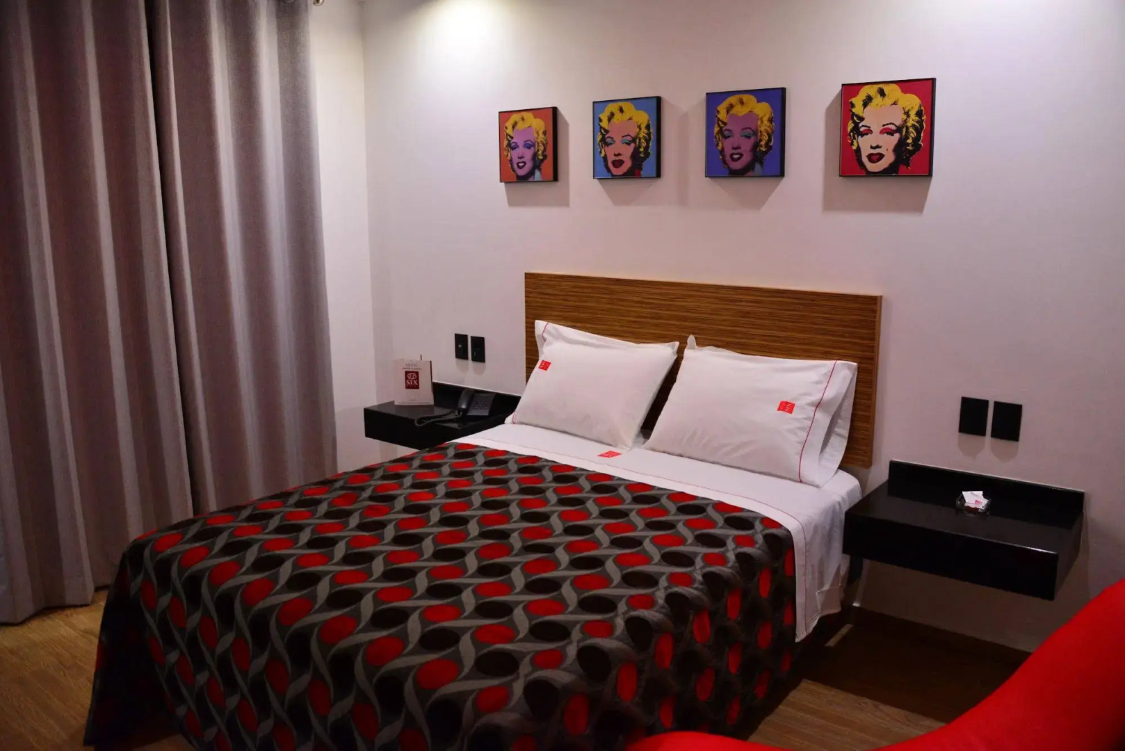 Six Hotel Guadalajara Expiatorio