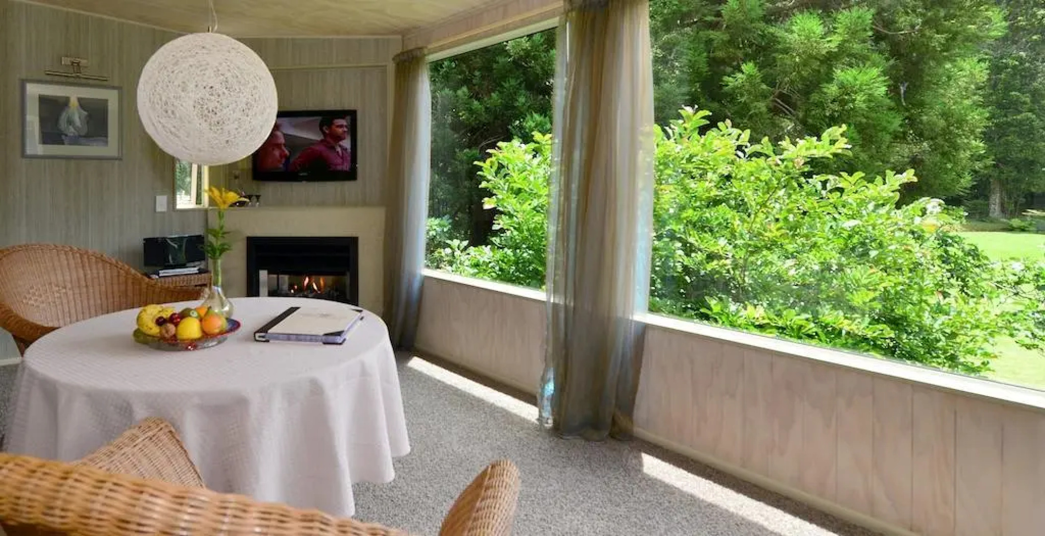 Bushland Park Lodge and Retreat