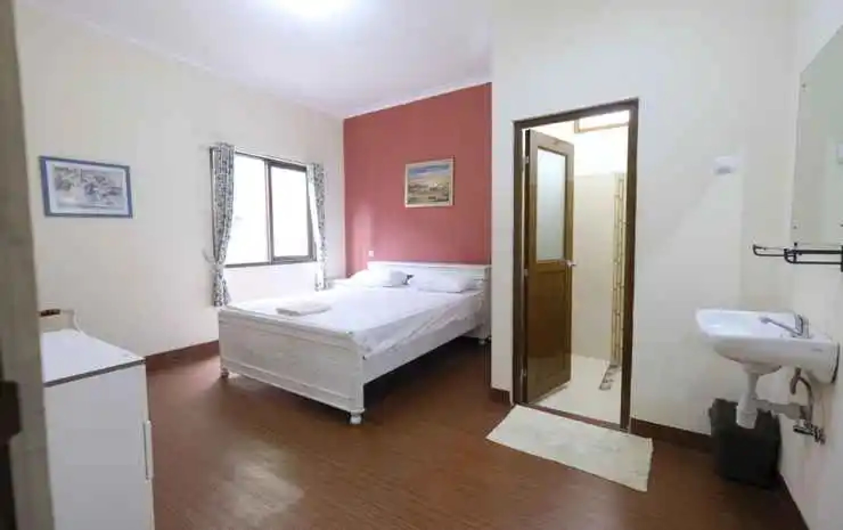 Villa Heliconia 6BR Rumah Gadog