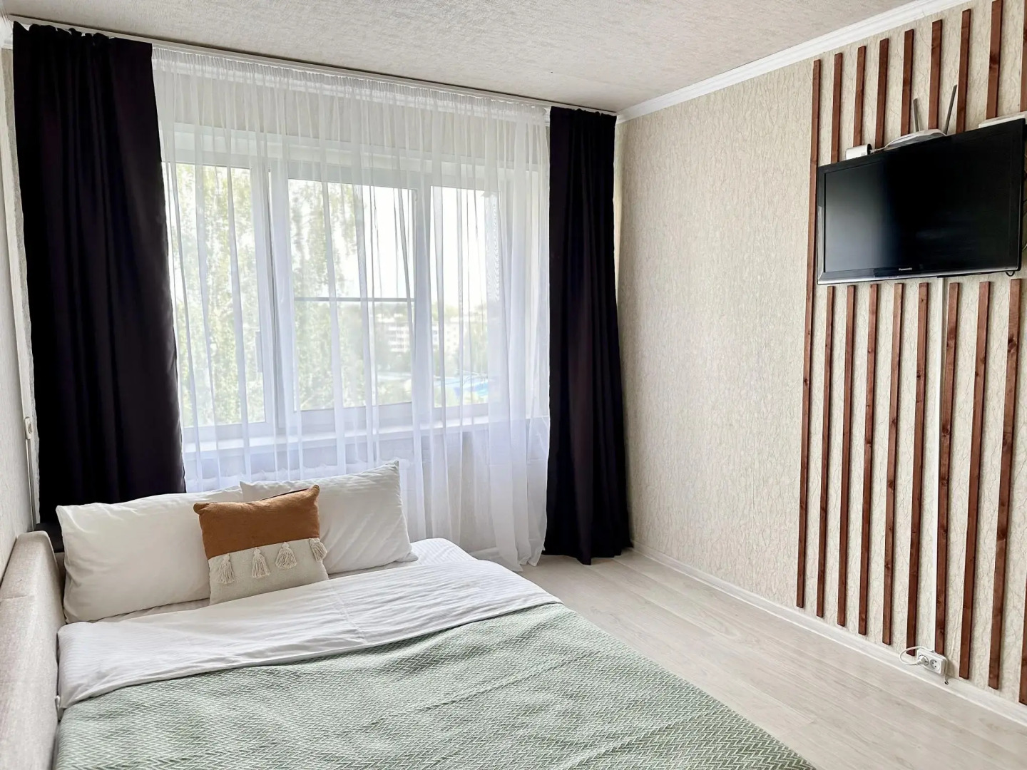 Доминго на улице Есенина 5