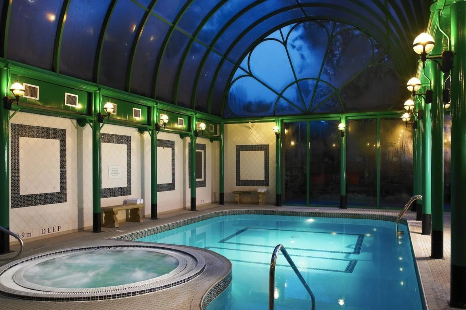 The Norfolk Royale Hotel