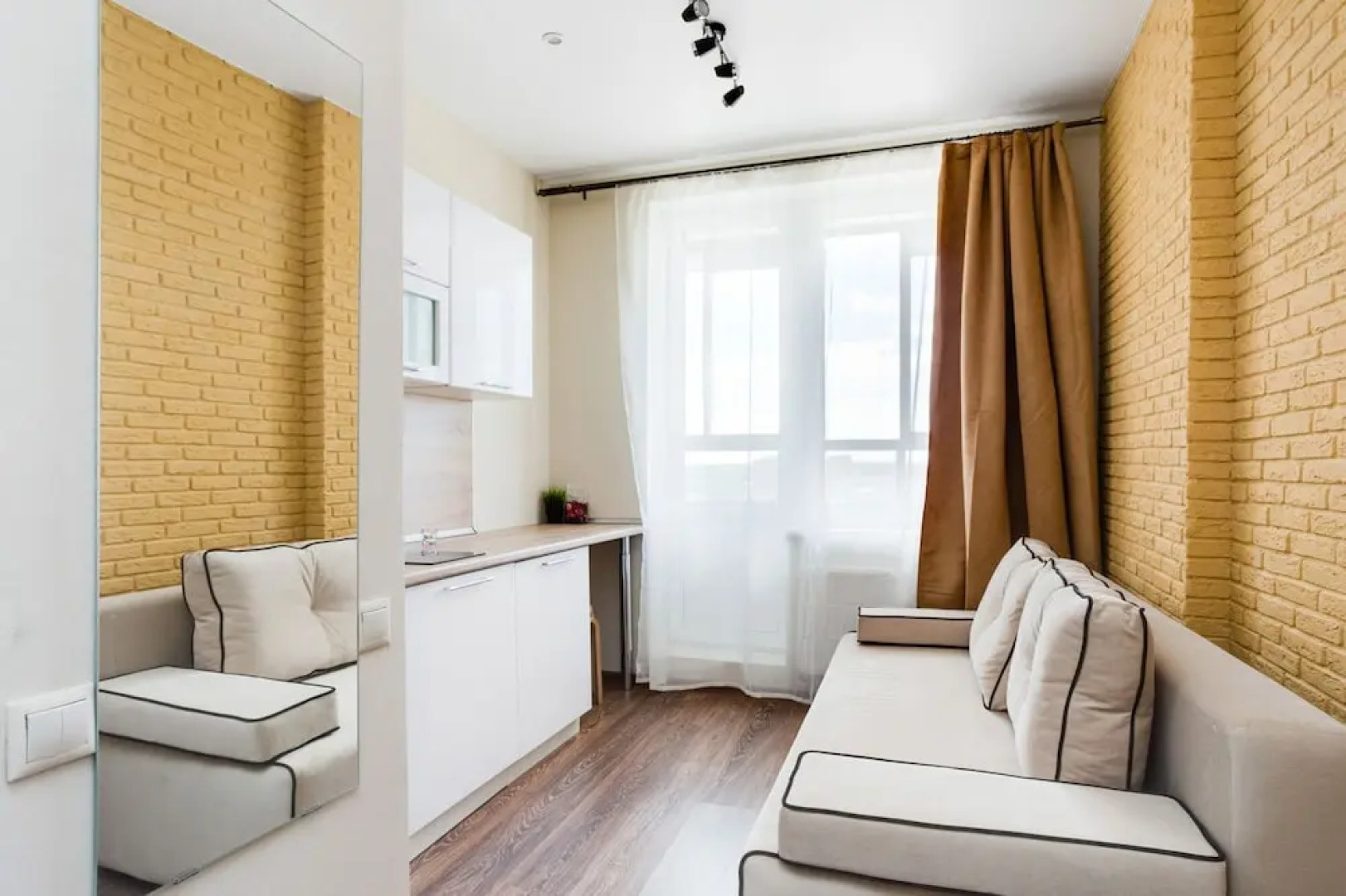 Апартаменты RedTownAparts