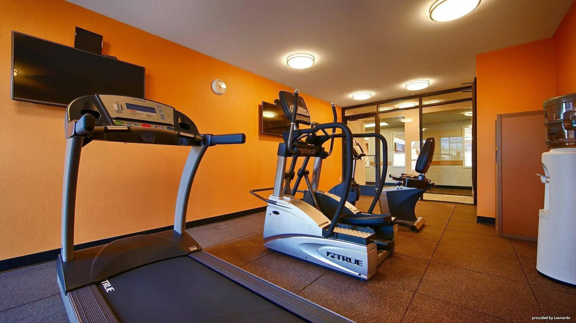 Best Western Plus Rama Inn & Suites