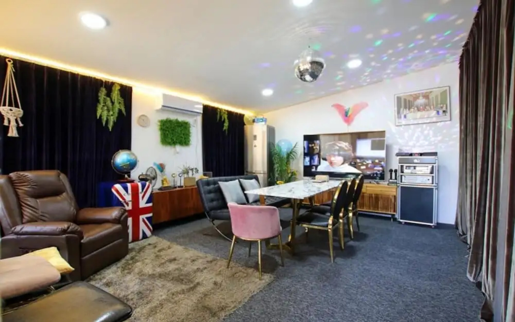 Muju Full House Pension