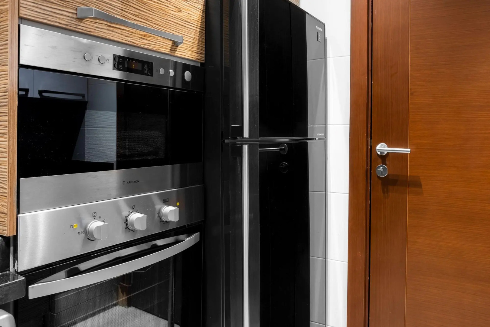 VESTA  - Luxury APT - 2BR - CFC