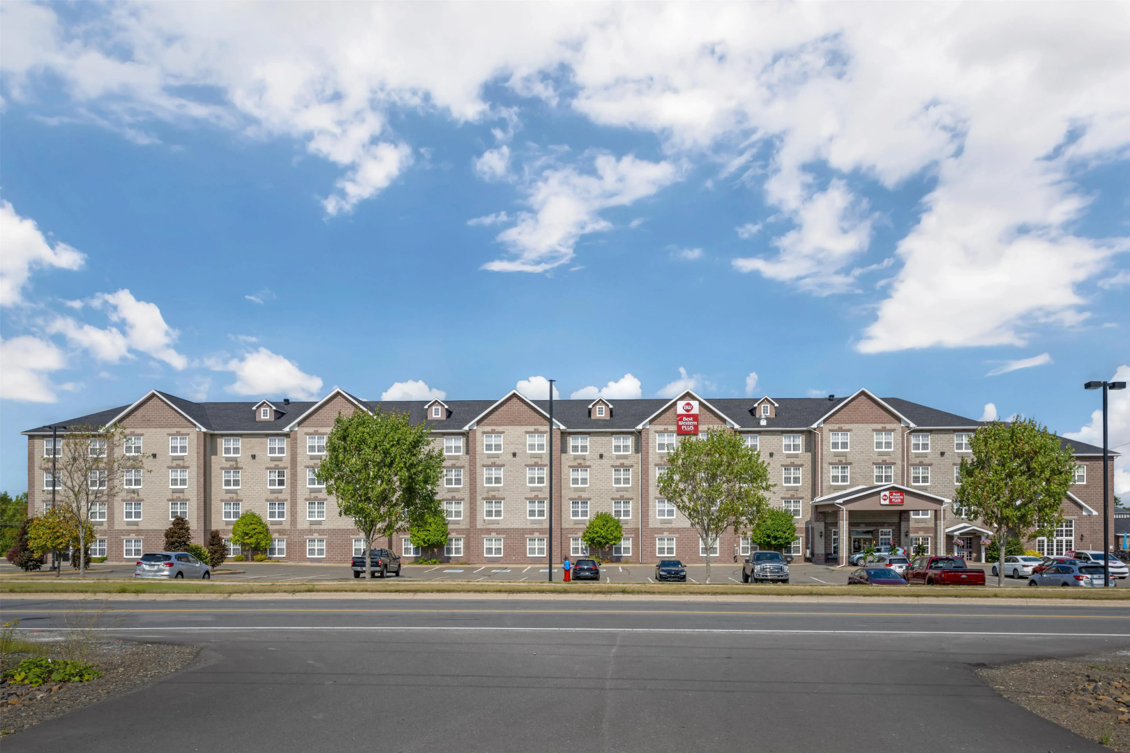 Best Western Plus Fredericton Hotel & Suites