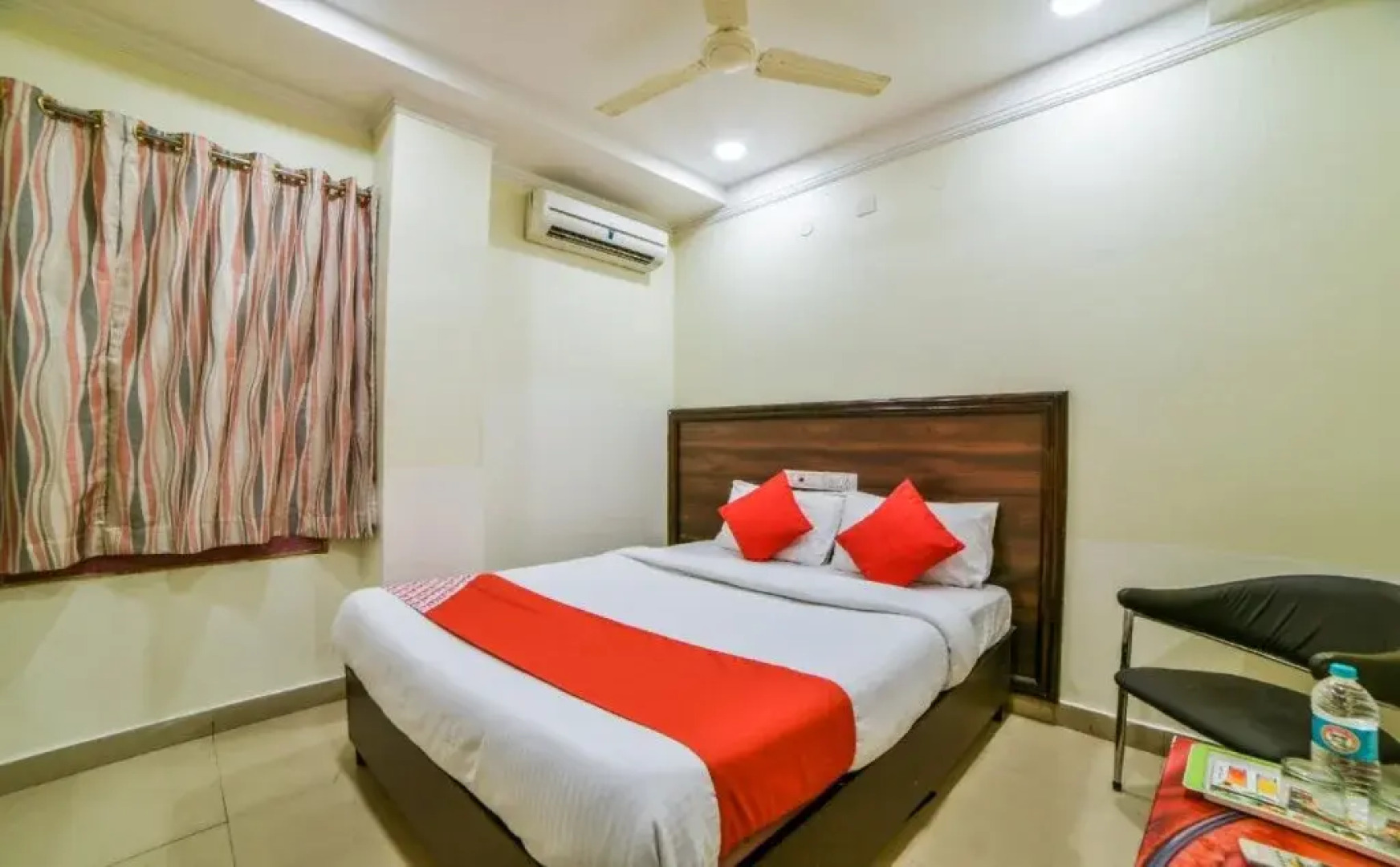 Surya Teja Residencyby OYO Rooms