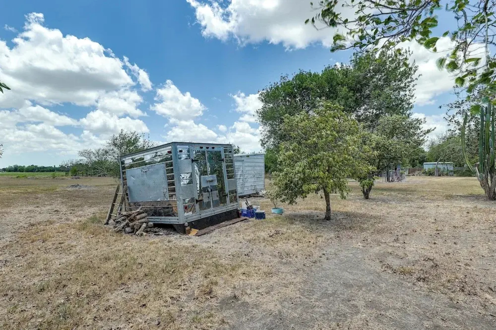 Screened Porch: Remote Harlingen House!