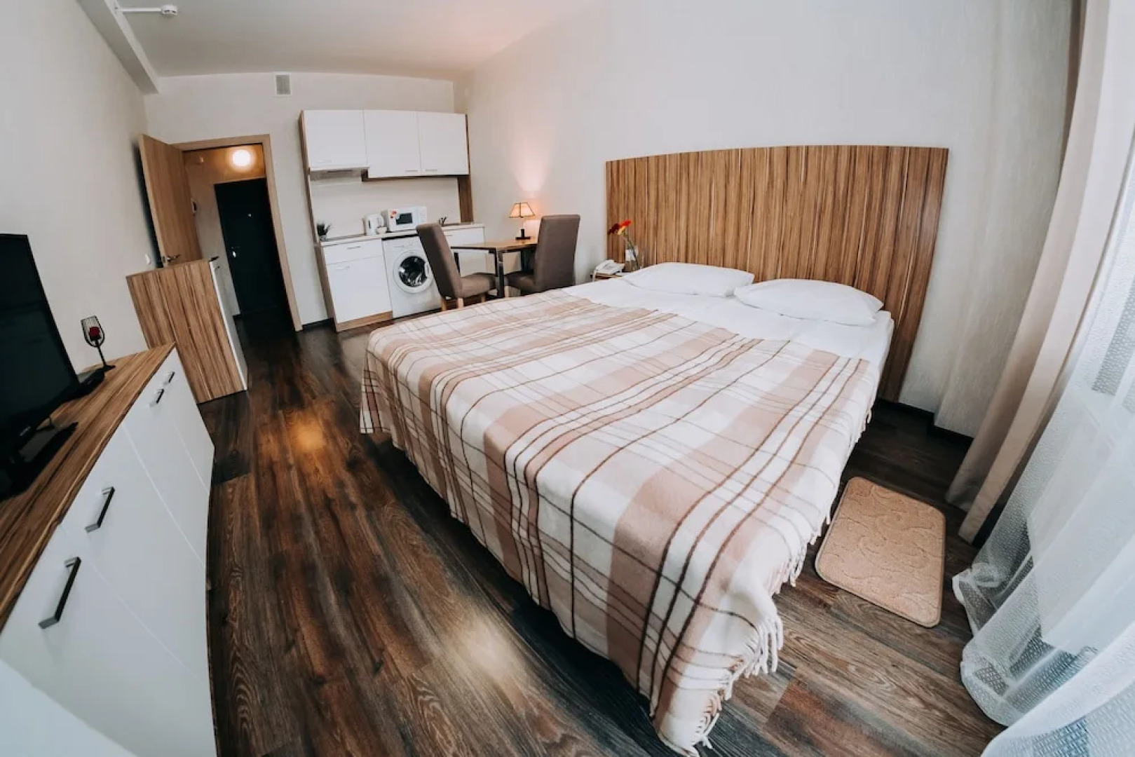 Невский Апарт Салют