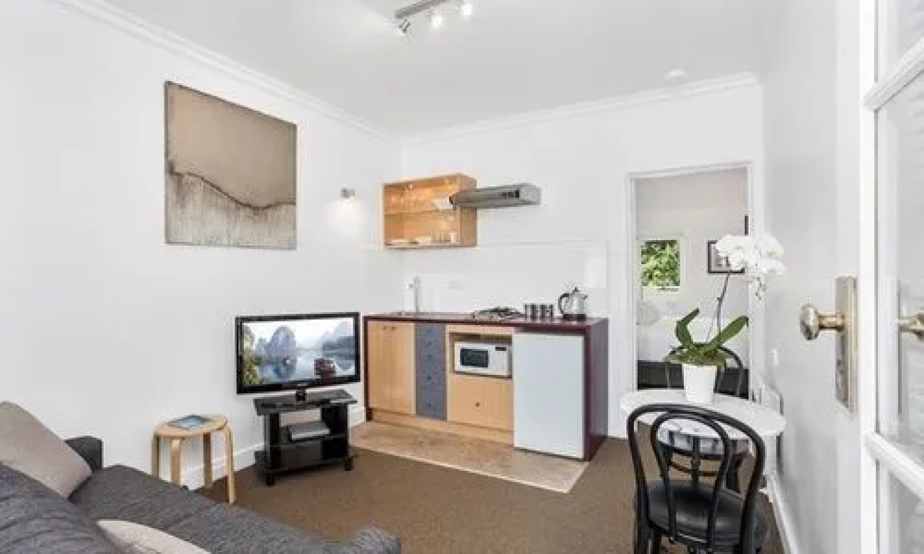 Lake Daylesford Apartment 3