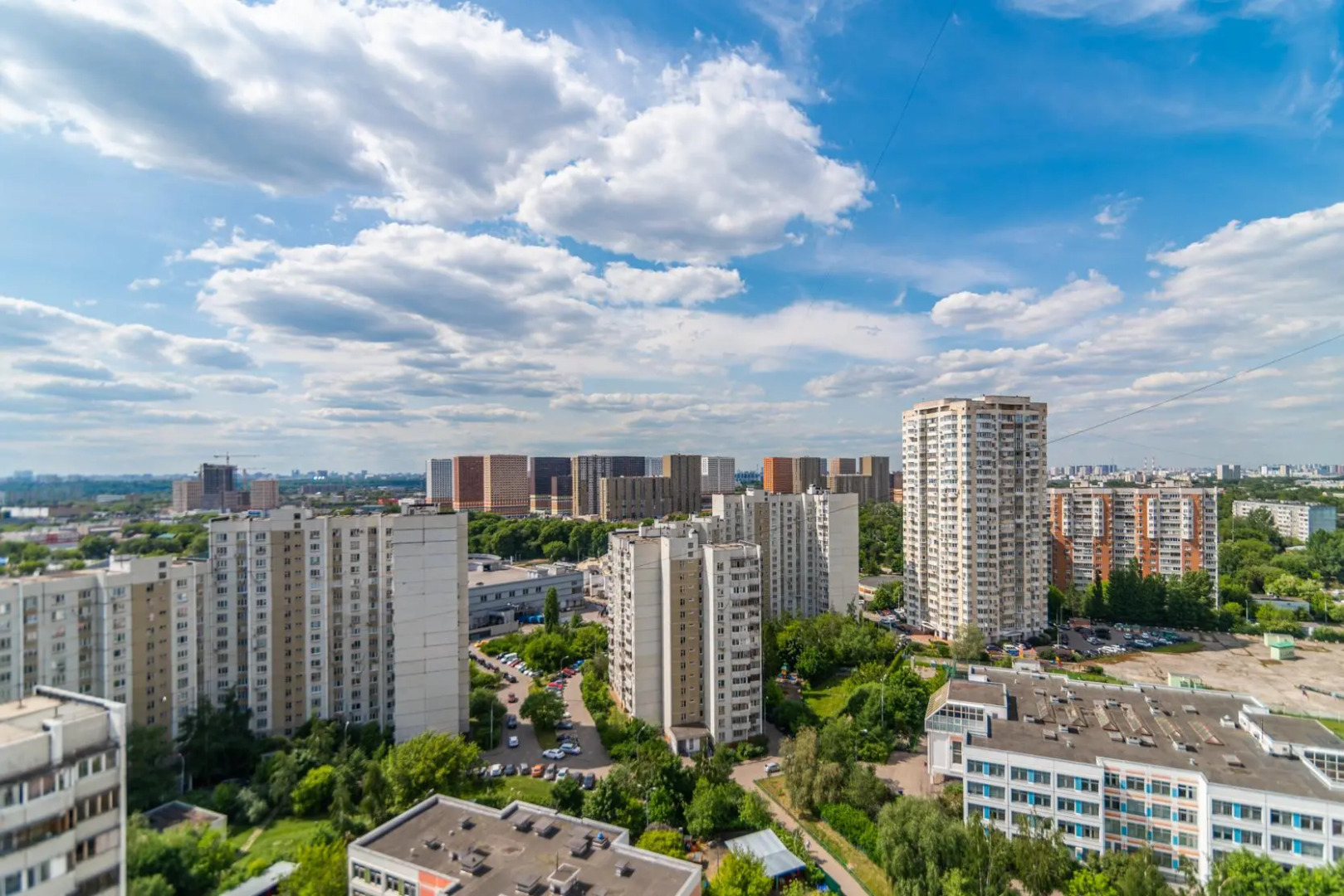 Bon voyage на улице Перерва