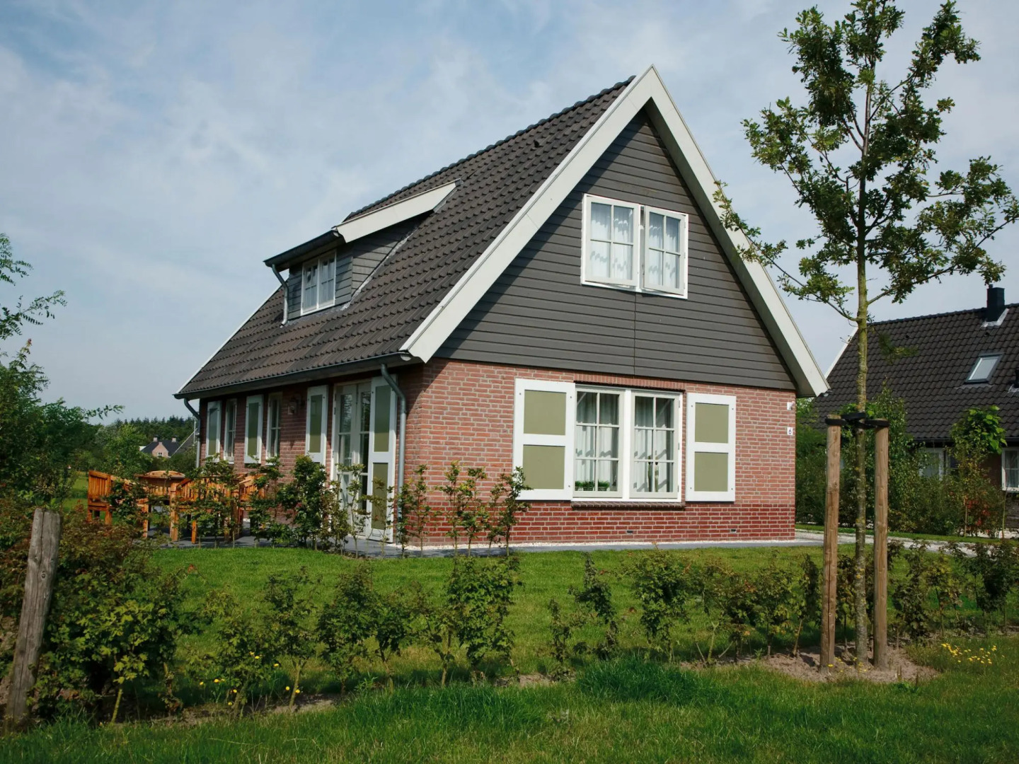 Detached Holiday Home With a Dishwasher Near Appelscha